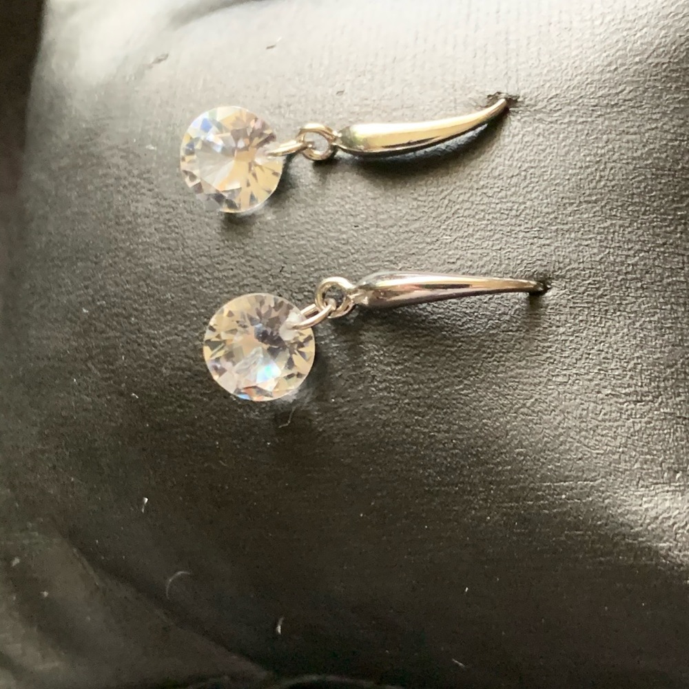 Genuine SWAROVSKI Drop Earrings